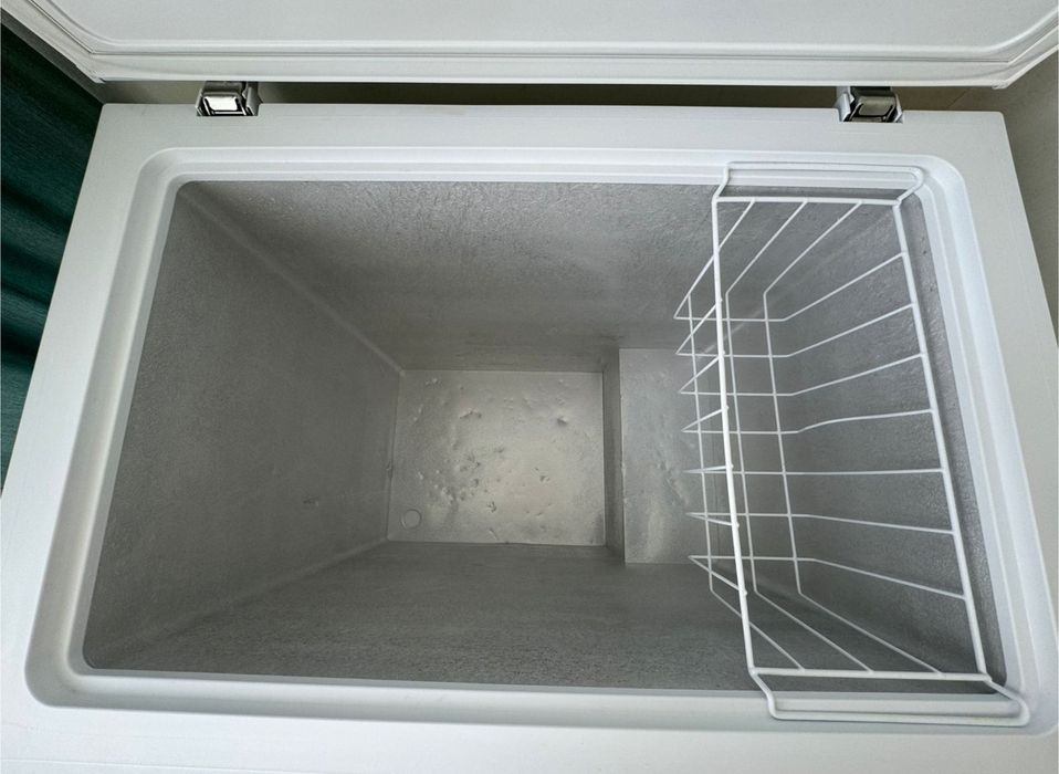 Морозильник Hansa