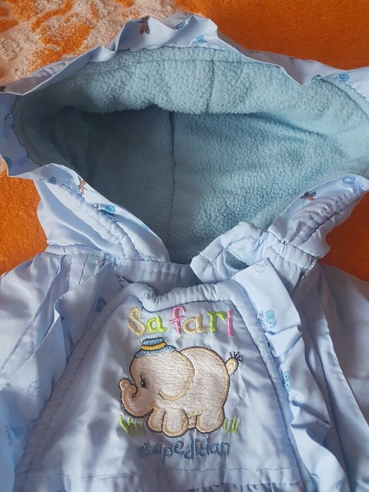 Продам комбинезон весна-осень