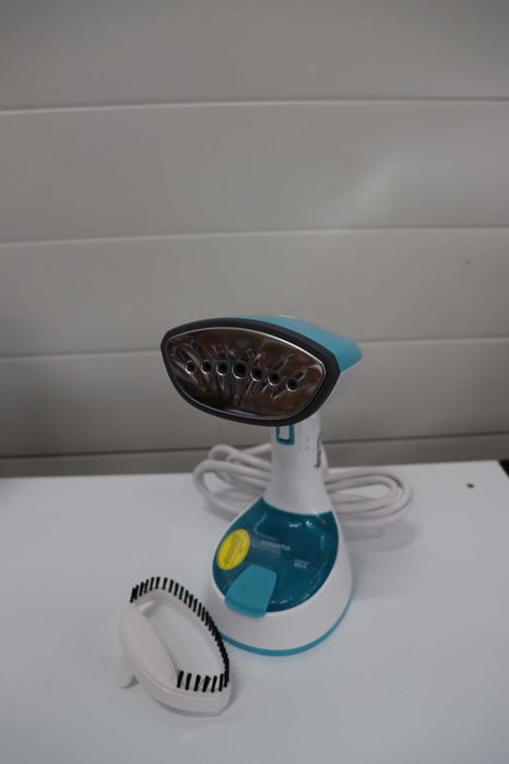 VINATO 1300W пътна вертикална ютия,  бързо нагряване 25 секунди