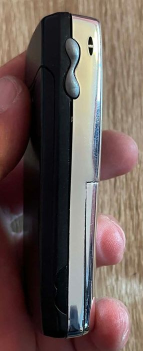 Nokia 8210  hibryd ( decodat, baterie Nou nouță, impecabil)