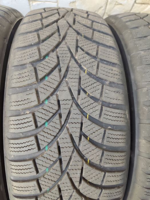 Зимни гуми TOYO 185/60/16 dot 23, 185/60R16