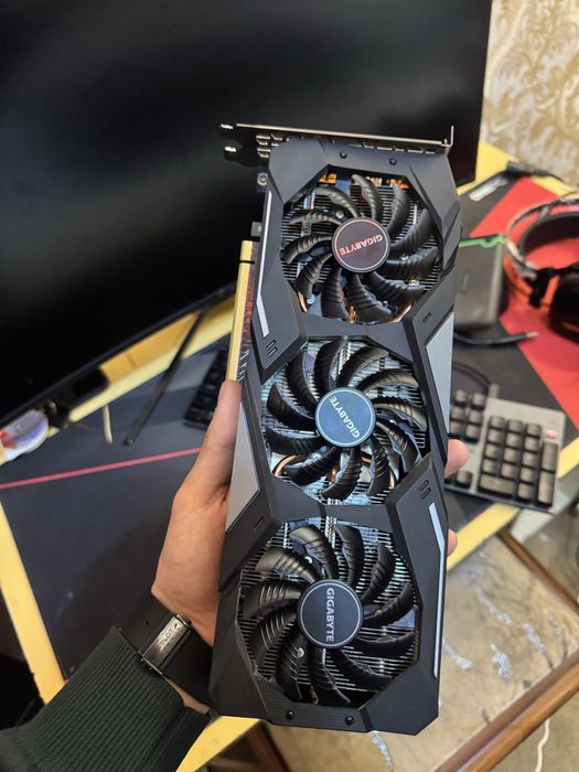 I5 12400f/H610/16gb Ddr4/Gtx 1660super/2k 180hz Monitor