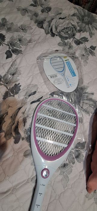 LED електрическа хилка против комари