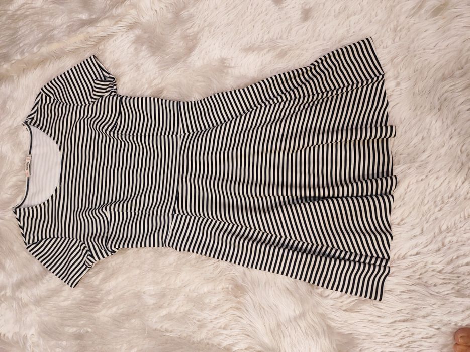 Дамска рокля С размер