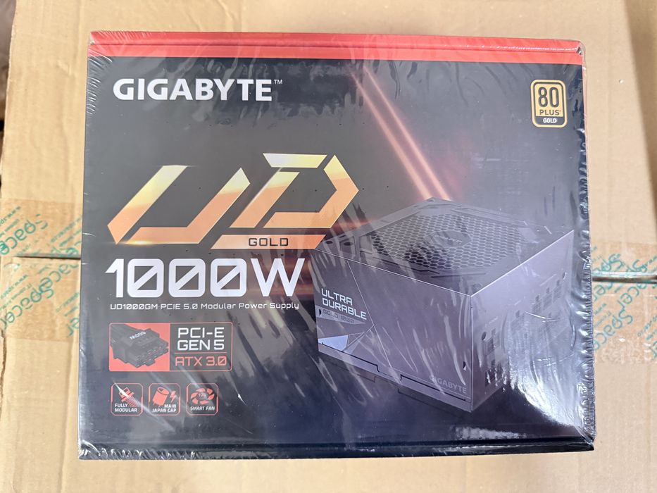 Gigabyte 1000w cu alimentator 16 pini