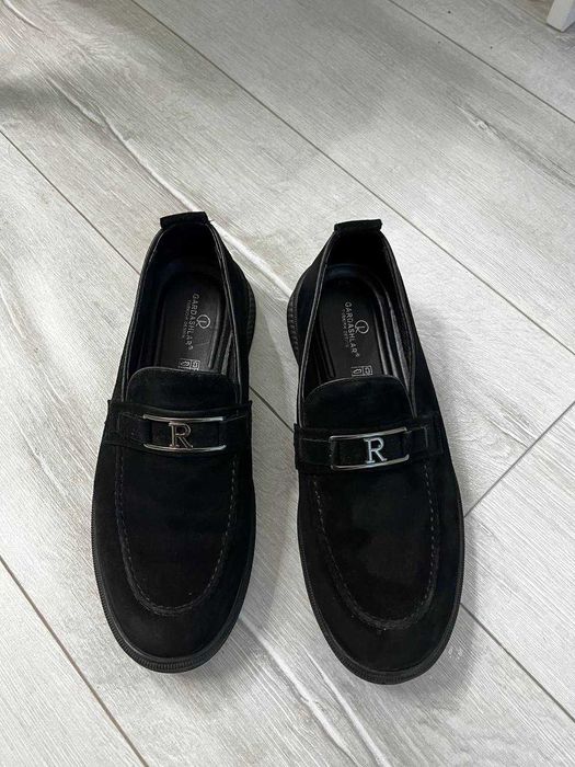 Замшевые туфли новые