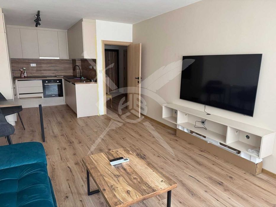 Дава се под наем Двустаен апартамент в София, Център - 71 кв.м за 850 € - Снимка #1