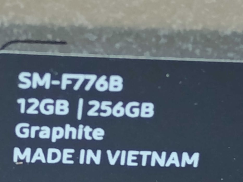 Samsung Galaxy Z Flip8 256gb