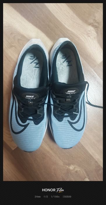 Оригинални маратонки Nike zoom fly 5