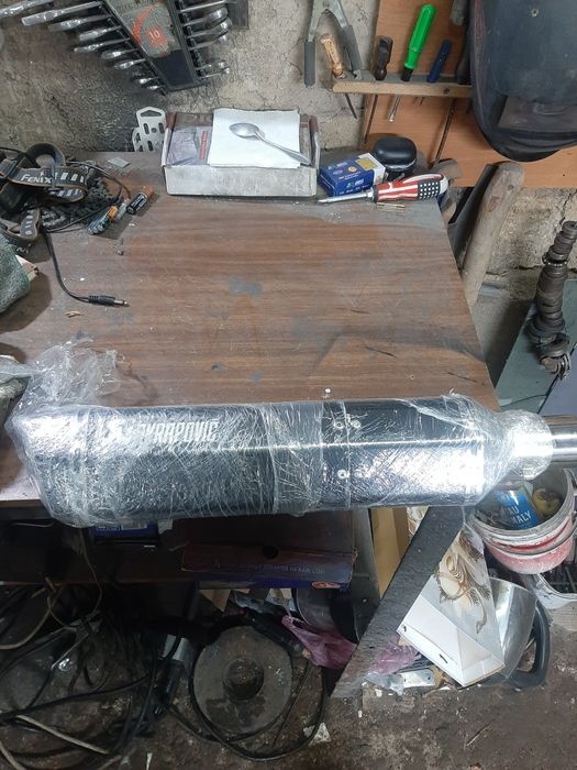 Продам  выхлопную  банку глушитель