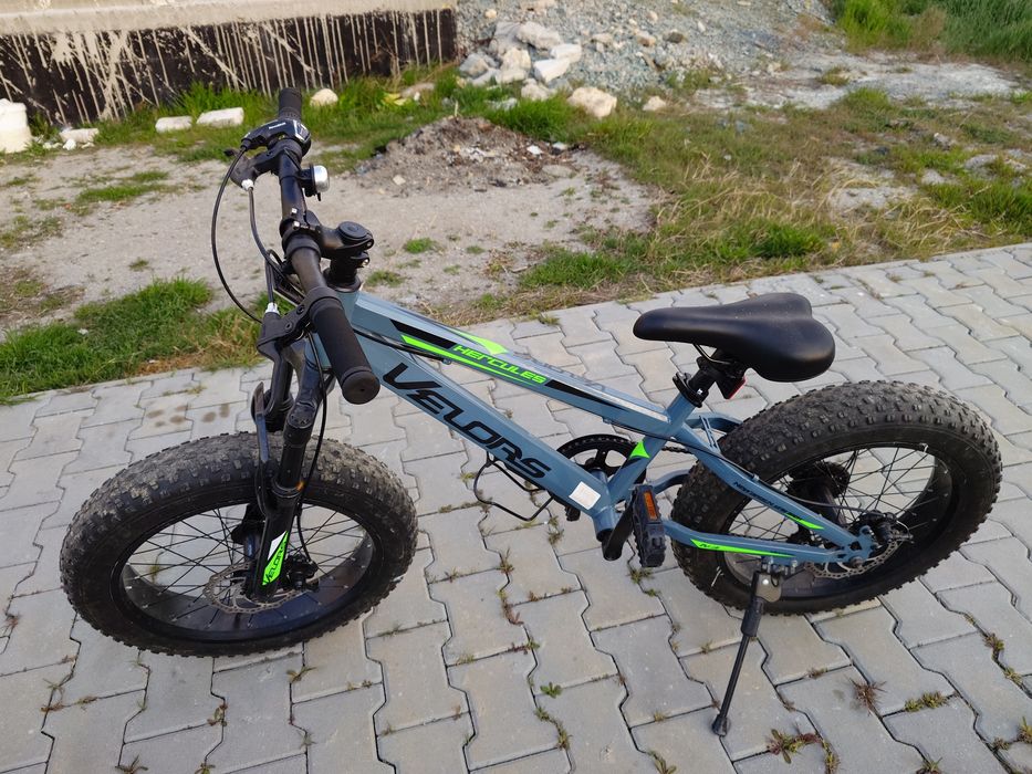 Vând bicicletă pentru copii