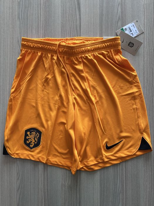 Оригинални екипи Liverpool, Barcelona, PSG и др.