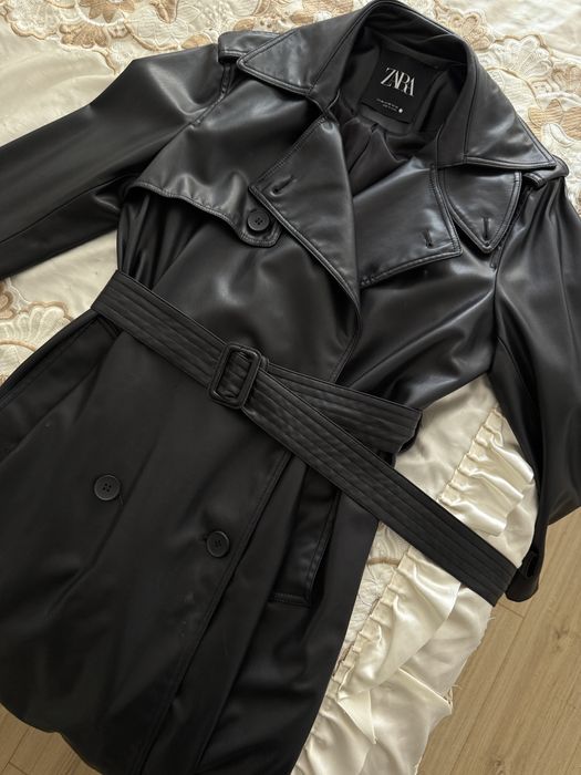 Модерно Черно дълго палто от изкуствена кожа