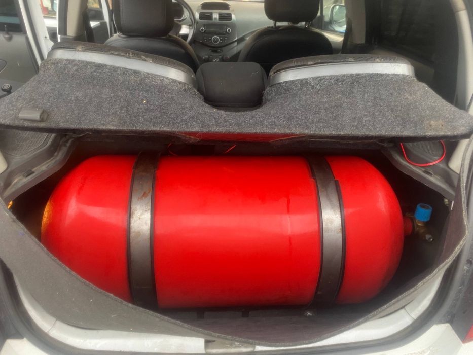 Спарк сотилади автомат