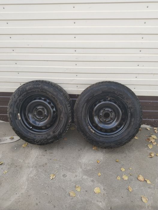 Продам  шины дисками