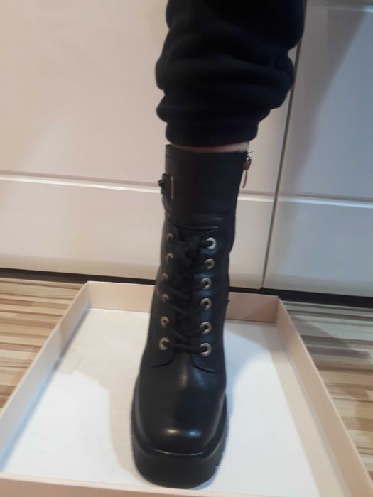 Нови боти ,,INDIGO SHOES "