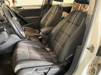 Volkswagen Golf VI 1.6 TDI Match 2012