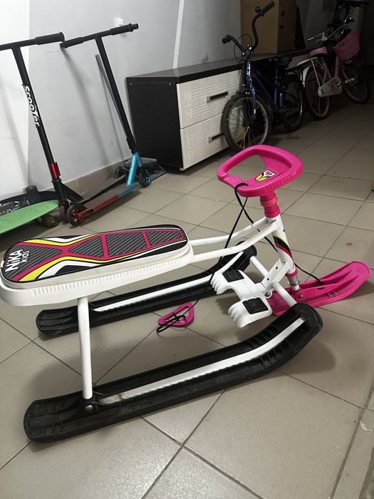 Санки в отличном состояние