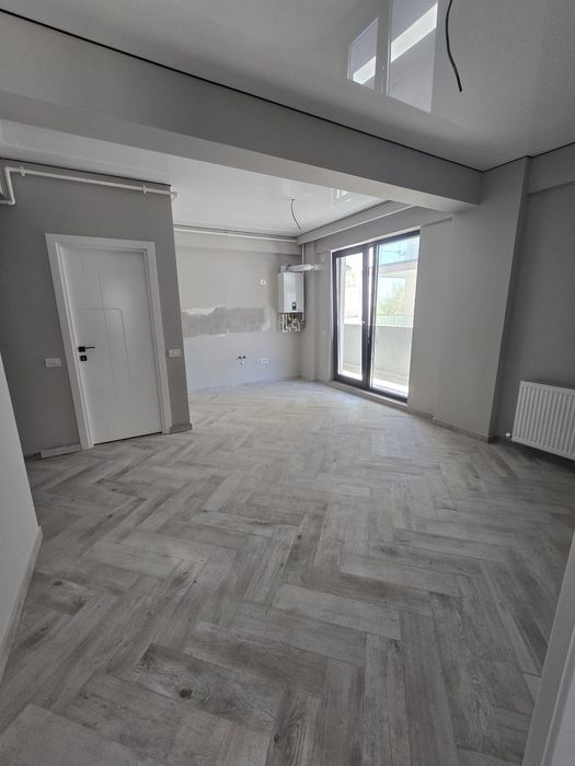 Apartament cu 2 camere la 90 m de plajă Mamaia nord - Loc parcare inclus in preț.