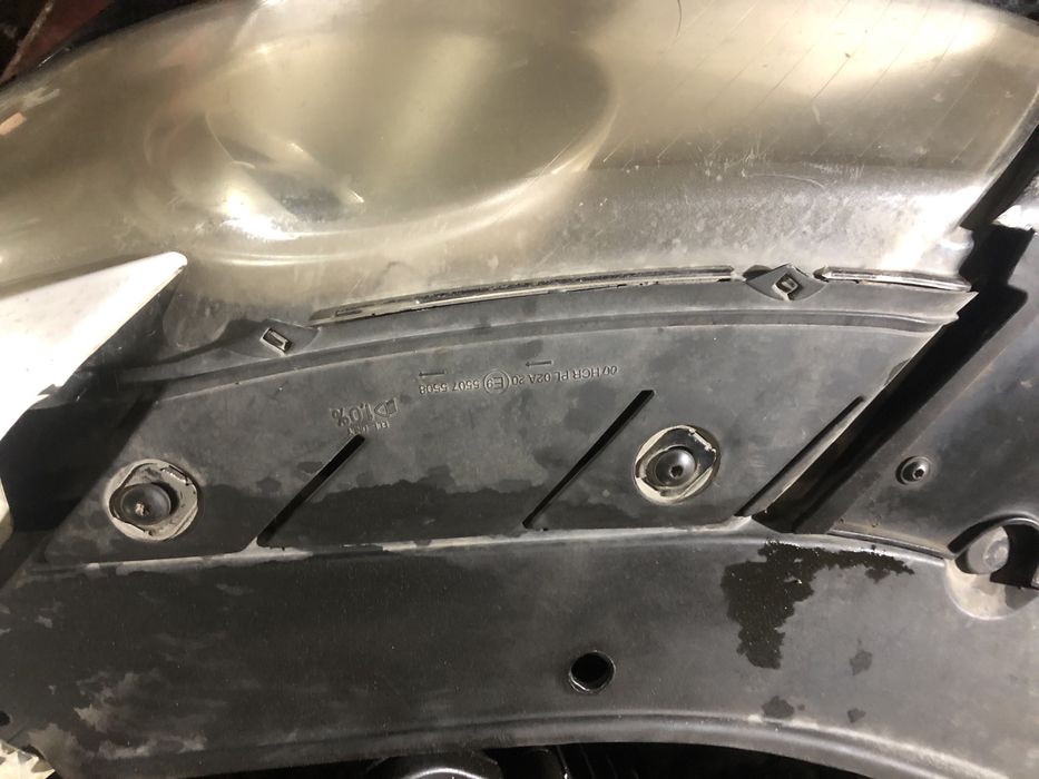 Фары на пассат б6