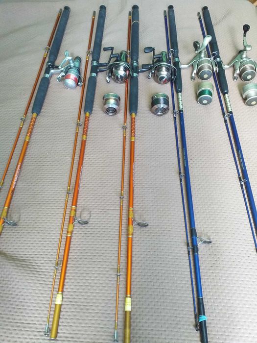 Комплекти ретро  въдици и макари