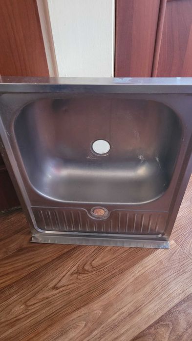 Продам мойку для кухни