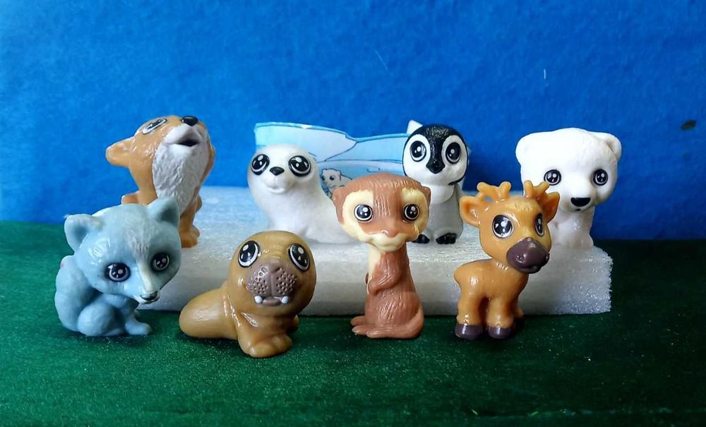 Киндер игрушки, серии 7 разных