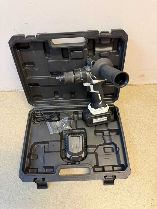 Бормашина ударна безч. 20V 2-ск. 4Ah 155Nm куфар RDI-CDB03W