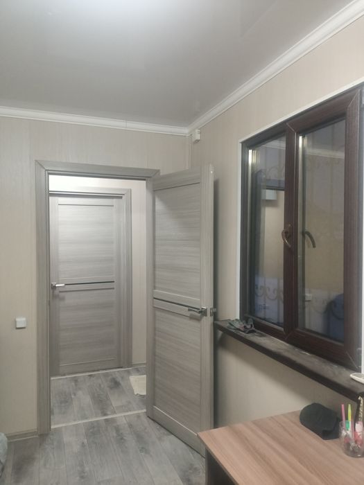 Контейнер жилой , утеплённый.