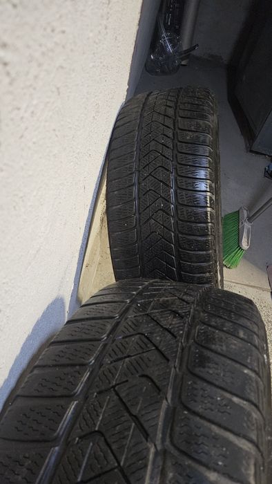 Зимни гуми 245 45 19 Pirelli Sottozero 3 MOE RunFlat