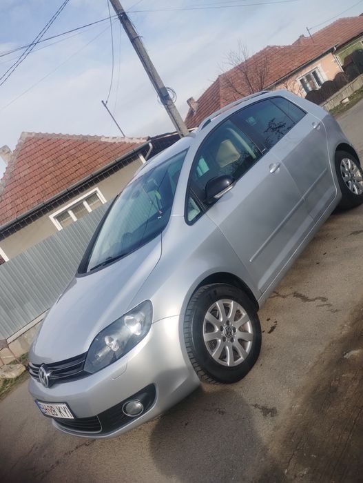 Vînd Volkswagen golf 6 plus anul 2012