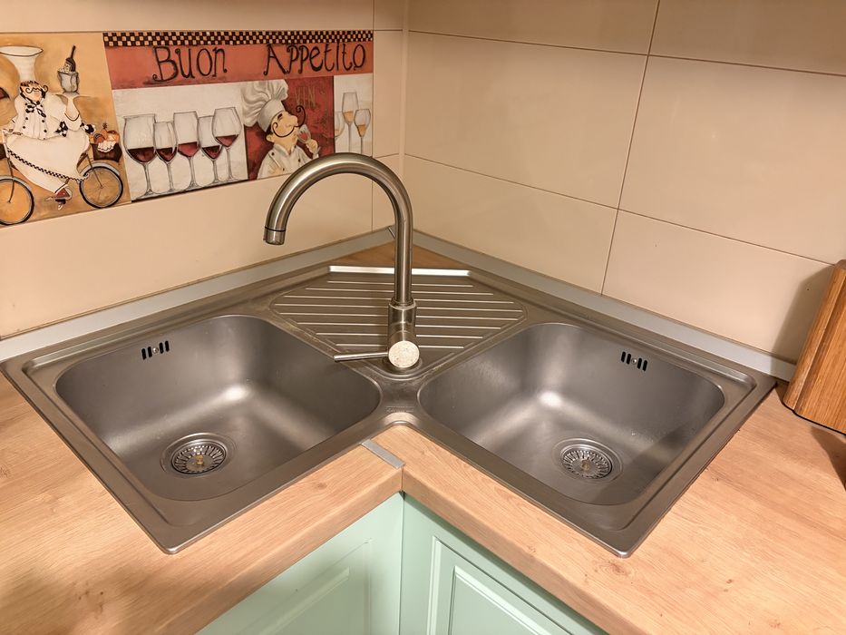 Chiuveta bucatarie FRANKE de colt, 2 cuve, inox satinat+ baterie