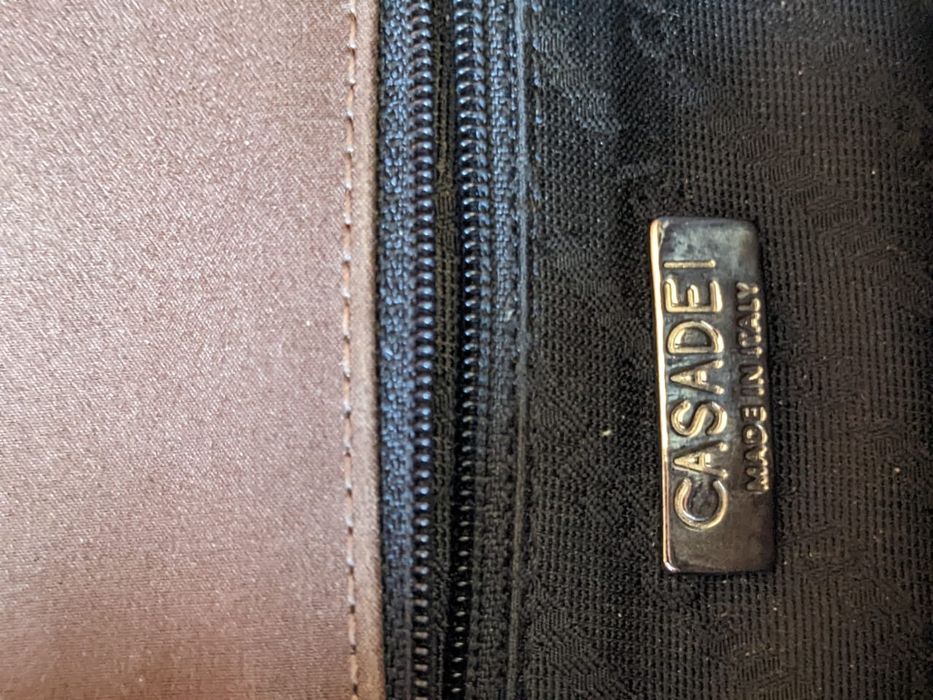 Жумка женская! Бренд CASADEI Италия!