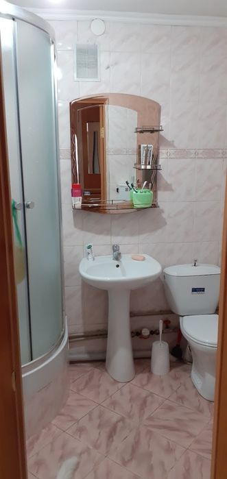 На длительный срок 2х комн.кв. семейным