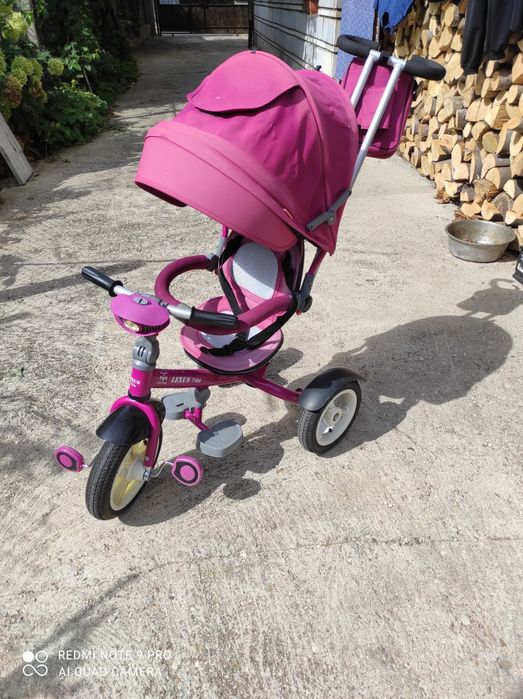 Бебешка триколка