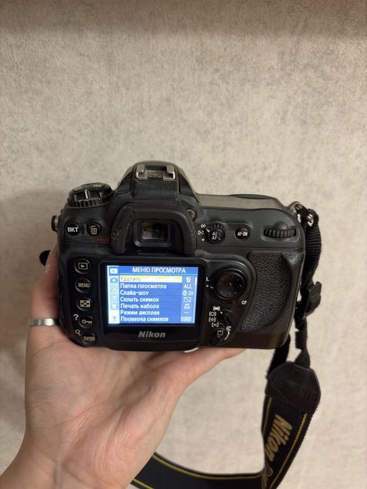 NikonD200+объектив+батарейный блок