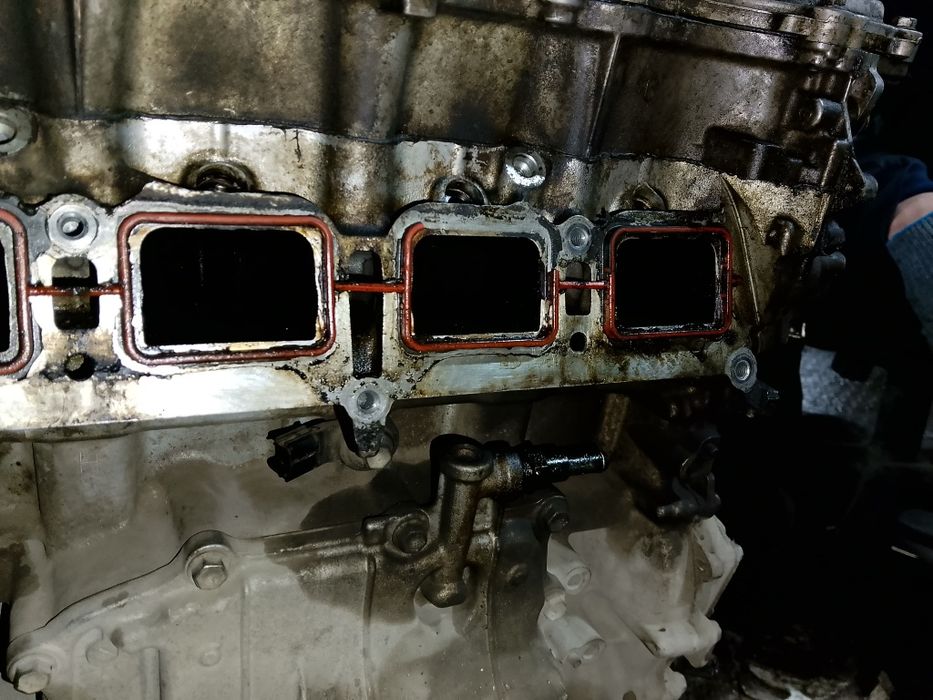 2.5 матор Тойота Камри