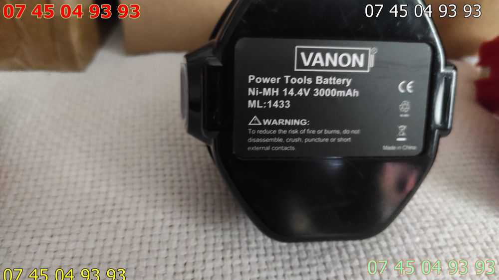 acumulator baterie pentru makita 14.4v 18v tip cartus si cu sina NOI