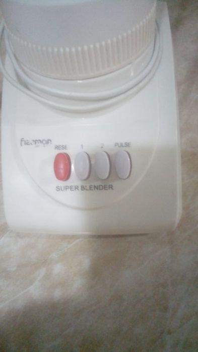 Блендер  продам  срочно