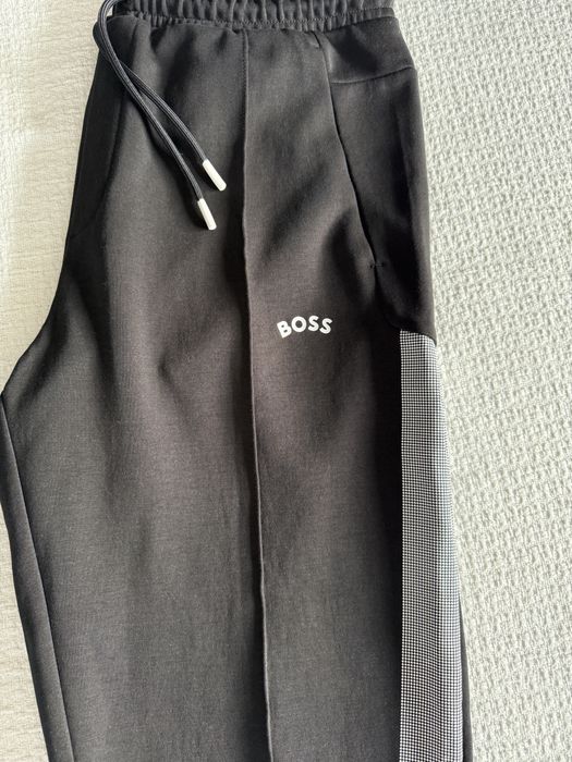 Hugo Boss-M размер