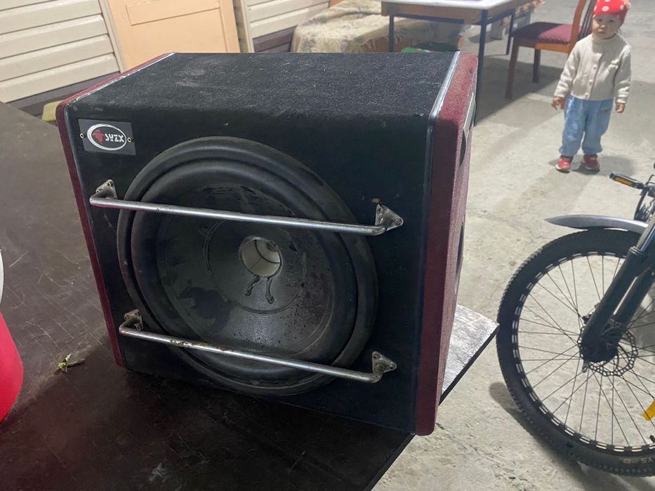 Продам буфер в хорошем состояние
