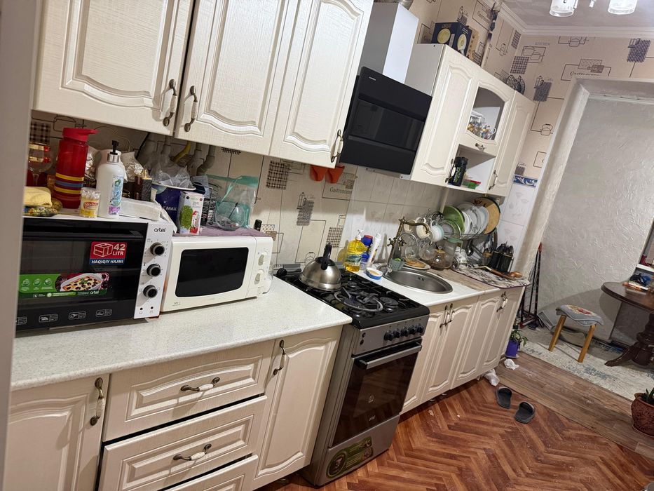 Продается кухонная гарнитура