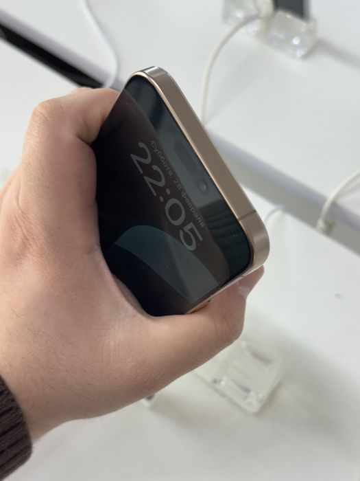 Айфон 16про макс 256гб 90%