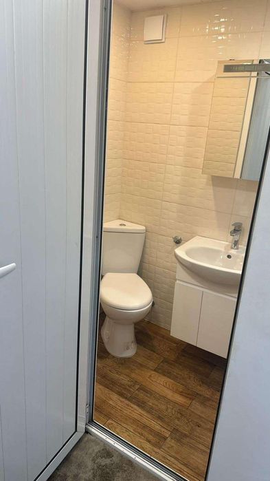 Дава се под наем Едностаен апартамент в Варна, Център - 30 кв.м за 300 € - Снимка #7