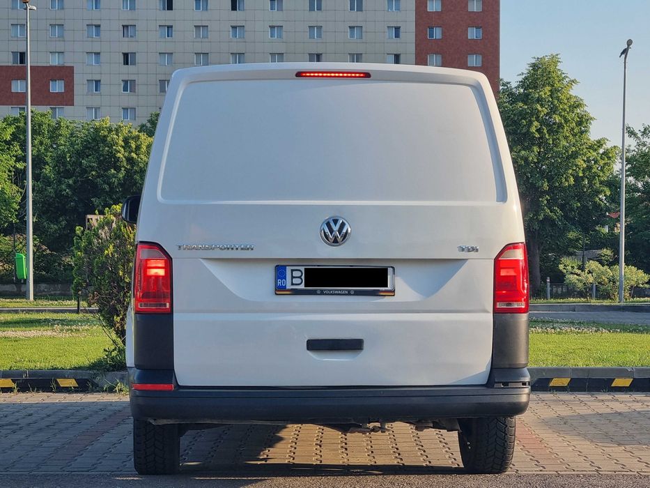 VOLKSWAGEN Transporter 2017 — imagine 3
