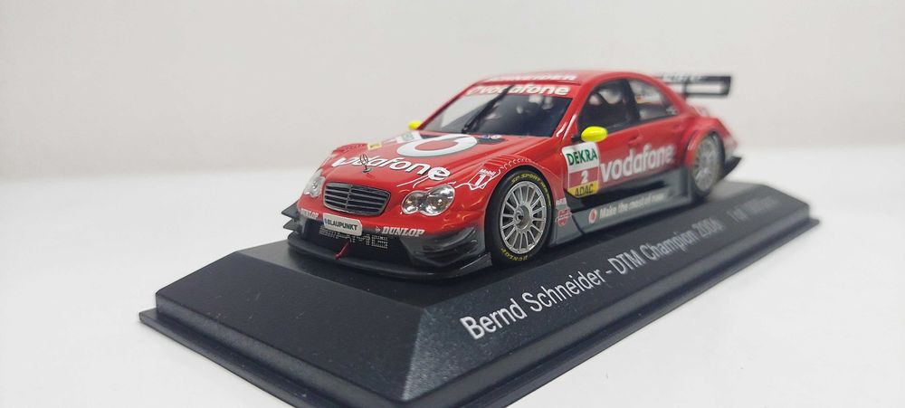 Miniaturi machete 1/43 Minichamps