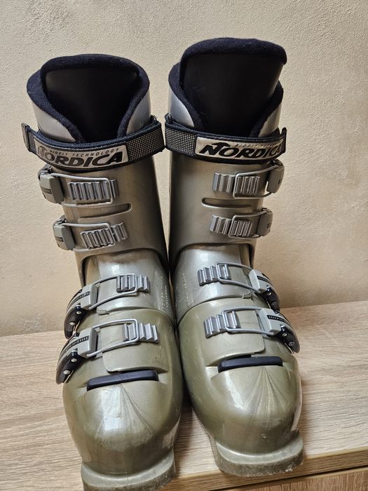 Ски обувки NORDICA