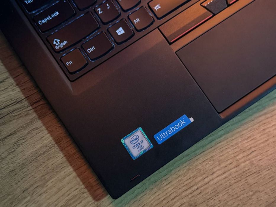 Lenovo Thinkpad X1 YOGA Sensor 2K ekran