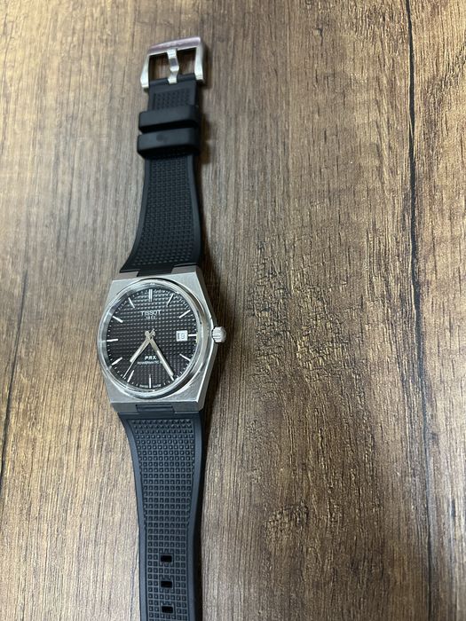 Продам часы Tissot PRX