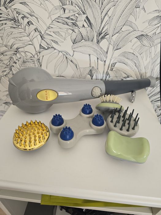 Массажёр с насадками